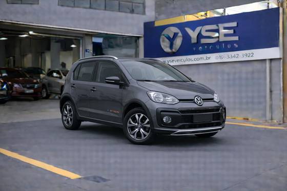 VOLKSWAGEN UP 1.0 170 TSI TOTAL FLEX XTREME 4P MANUAL